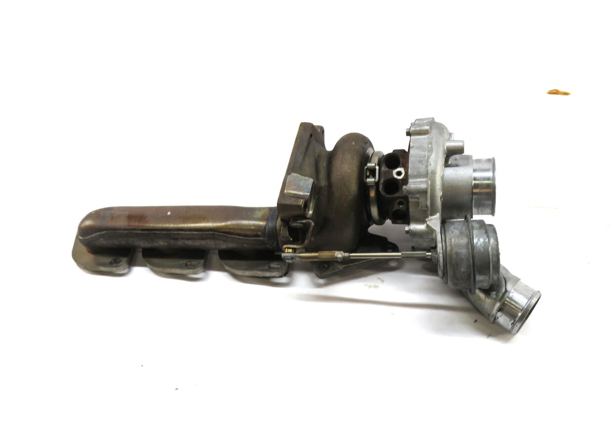 Thumbnail 2: 11-19 MERCEDES CL E GLE GLS ML S SL CLS AMG (W212 W166 X166) LEFT TURBOCHARGER