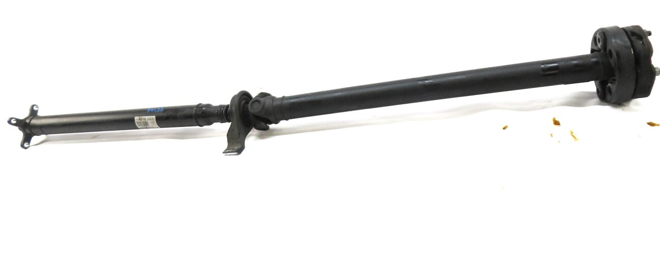 Thumbnail 2: 2012-2013 MERCEDES CLS63 AMG (W218) REAR DRIVESHAFT DRIVELINE DRIVE LINE SHAFT