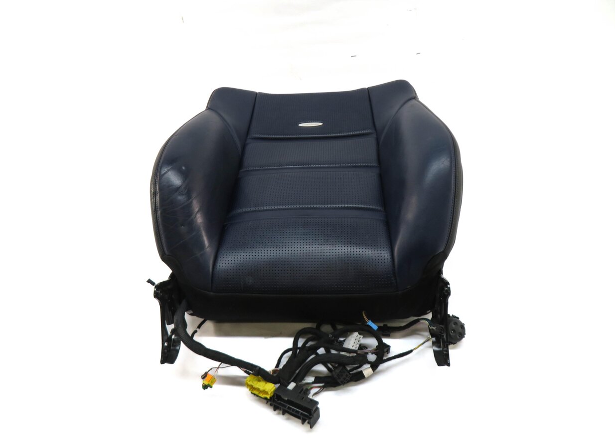 Thumbnail 2: 2013 MERCEDES CLS63 AMG (W218) PASSENGER UPPER TOP HEATED SEAT CUSHION (BLUE)