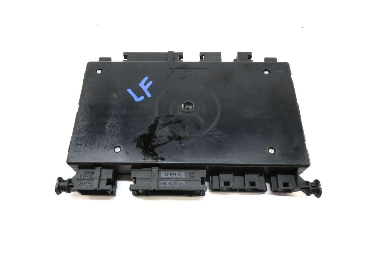 Thumbnail 3: 2013 MERCEDES CLS63 AMG (W218) LEFT FRONT DRIVER SEAT CONTROL MODULE