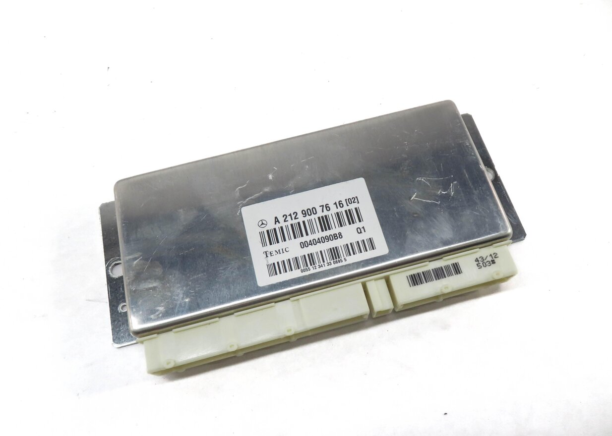 2011-2014 MERCEDES E CLS CLASS (W212 W218) AIR SUSPENSION CONTROL MODULE