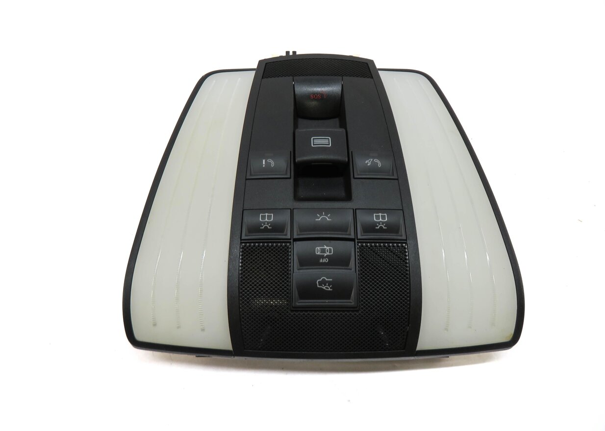 Thumbnail 3: 2013 MERCEDES CLS63 AMG (W218) FRONT DOMELIGHT DOME LIGHT LAMP (BLACK)