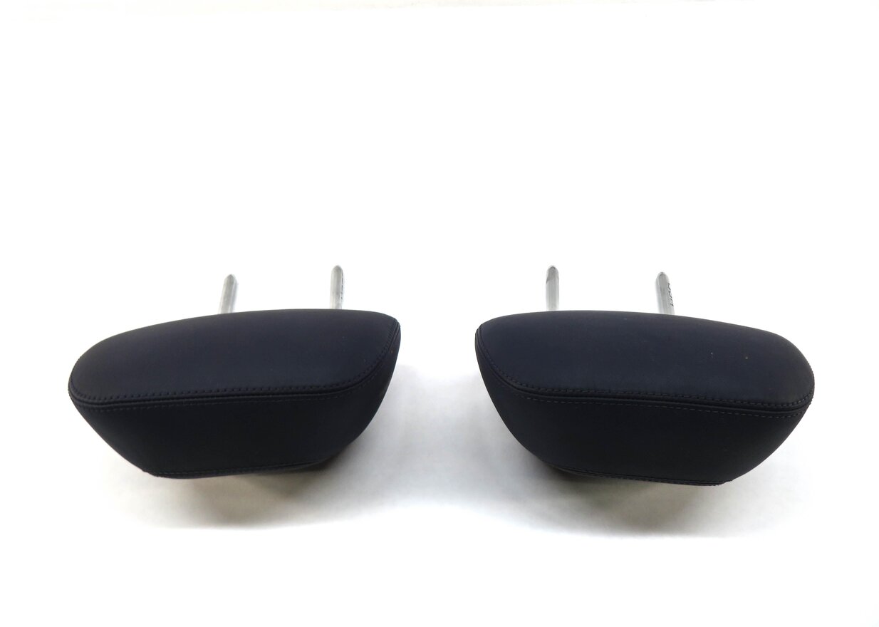 Thumbnail 3: 2013 MERCEDES CLS63 AMG (W218) REAR SEAT LEFT & RIGHT HEADREST SET (MYSTIC BLUE)