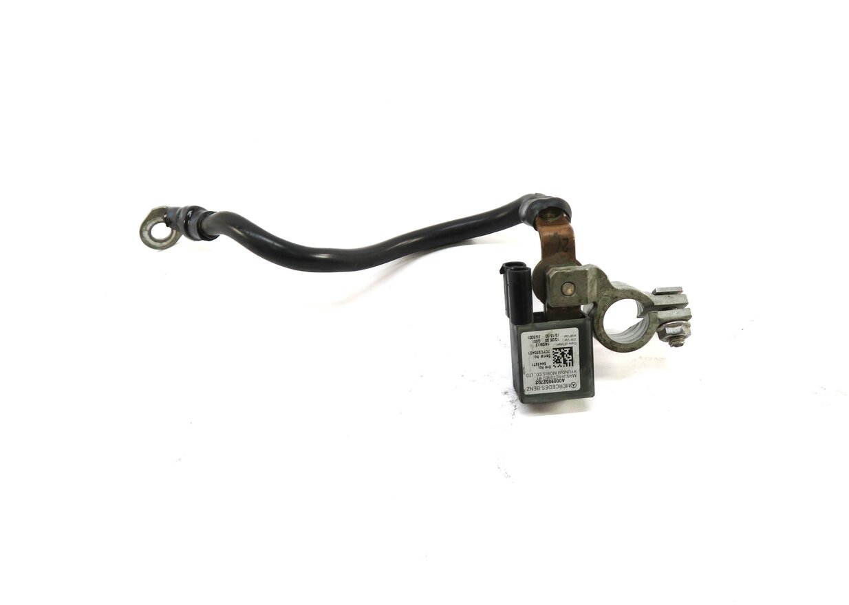 Thumbnail 2: 2013 MERCEDES CLS63 AMG (W218) NEGATIVE BATTERY CABLE