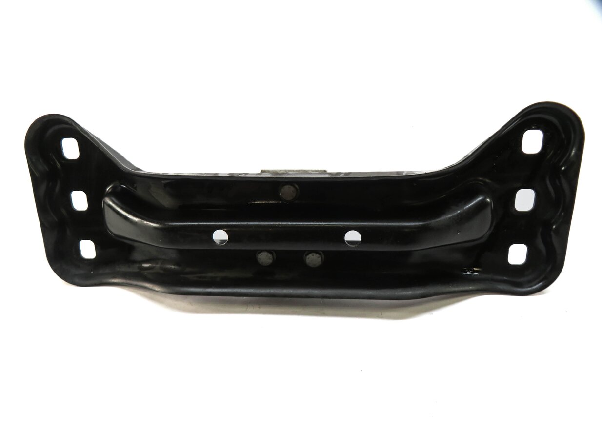 Thumbnail 4: 2013 MERCEDES CLS63 AMG (W218) 5.5L M157 ENGINE TRANSMISSION MOUNT BRACKET