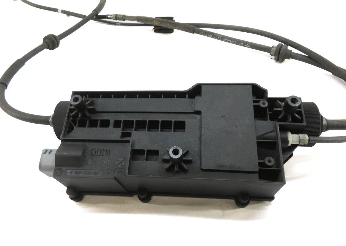 Thumbnail 5: 2014 BMW X6 (E71) EMERGENCY PARKING BRAKE ACTUATOR MOTOR w/ CABLES