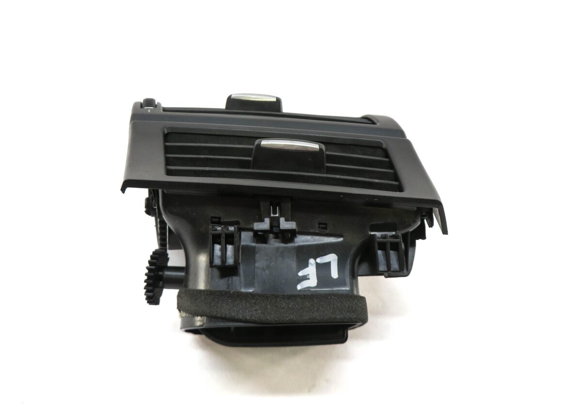 Thumbnail 3: 2013 BMW X5 (E70) LEFT FRONT DRIVER OUTER DASH HEATER A/C AIR VENT