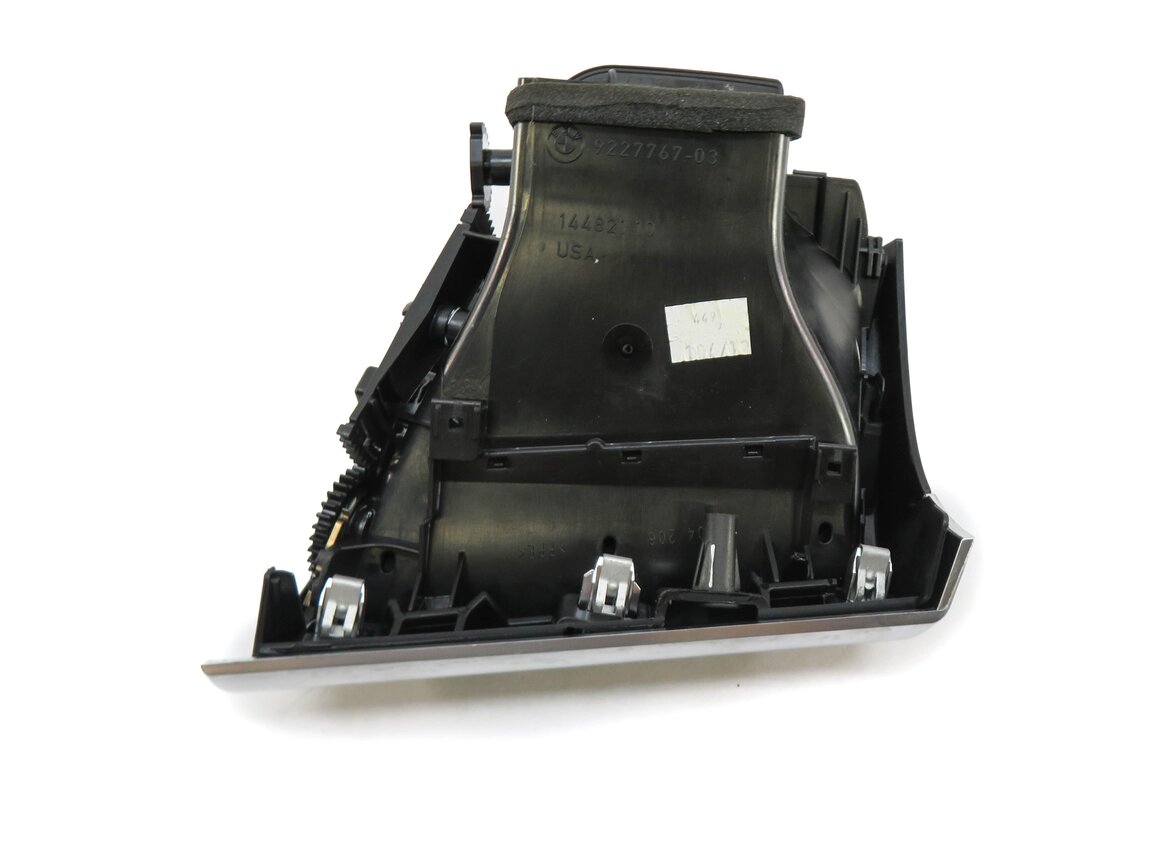 Thumbnail 4: 2013 BMW X5 (E70) LEFT FRONT DRIVER OUTER DASH HEATER A/C AIR VENT