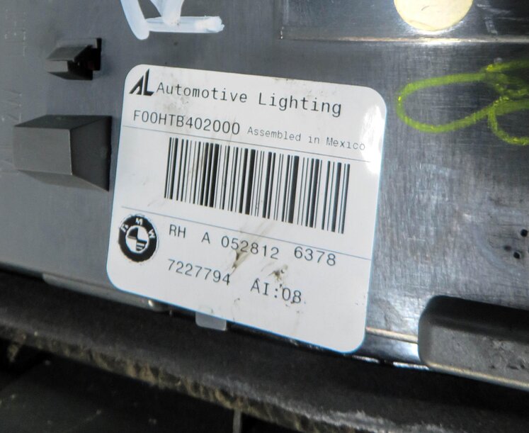 Thumbnail 5: 11-13 BMW X5 X5M (E70) RIGHT PASSENGER INNER TAILLIGHT LIGHT LAMP (INCANDESCENT)
