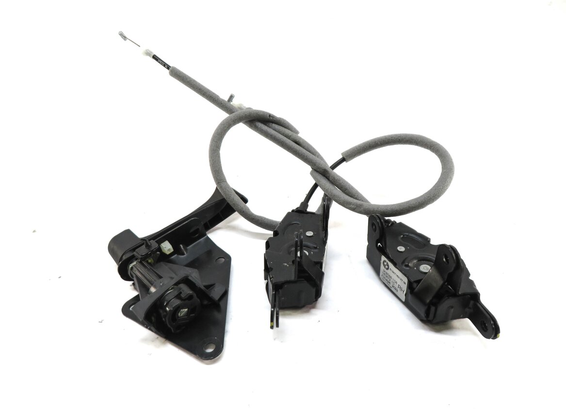 Thumbnail 2: 2013 BMW X5 (E70) REAR TRUNK HATCH LOWER TAILGATE LOCK LATCH SET w/ HANDLE
