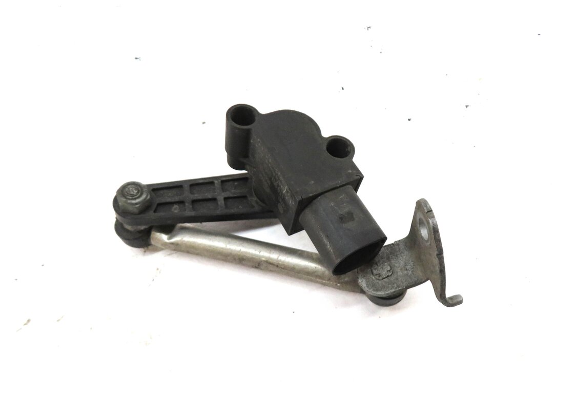 2014 AUDI S4 (B8 8K) LEFT DRIVER REAR SUSPENSION HEIGHT LEVEL SENSOR