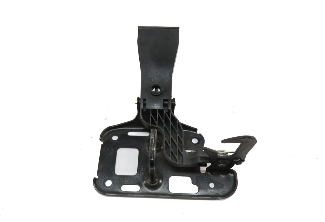 Thumbnail 2: 2014 AUDI S4 (B8 8K) FRONT HOOD SAFETY LATCH CATCH HOOK RELEASE LEVER