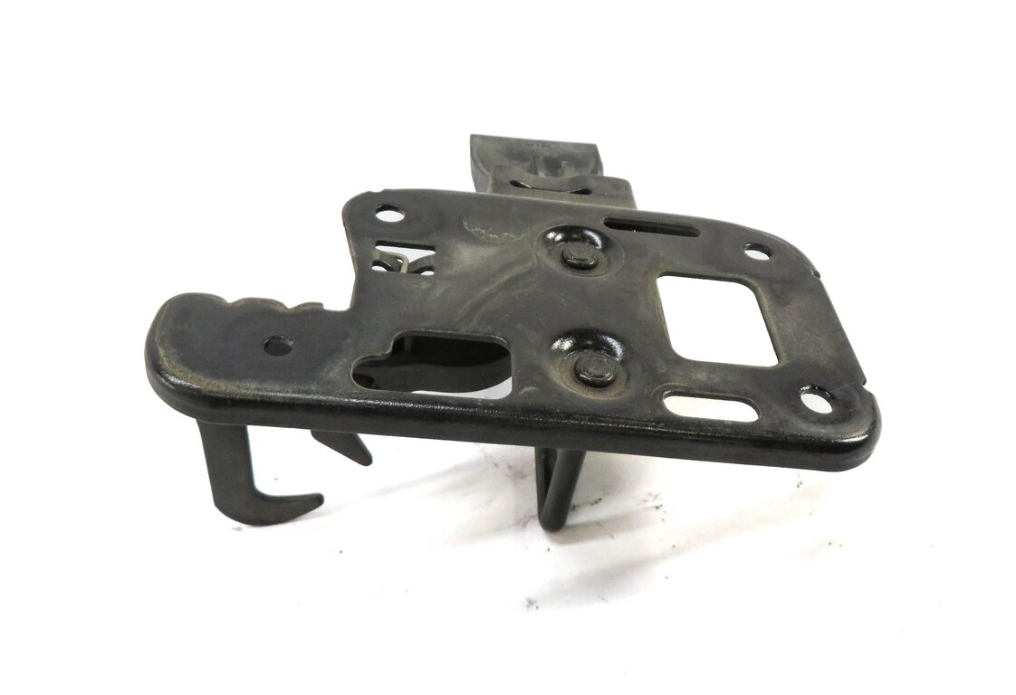 Thumbnail 4: 2014 AUDI S4 (B8 8K) FRONT HOOD SAFETY LATCH CATCH HOOK RELEASE LEVER