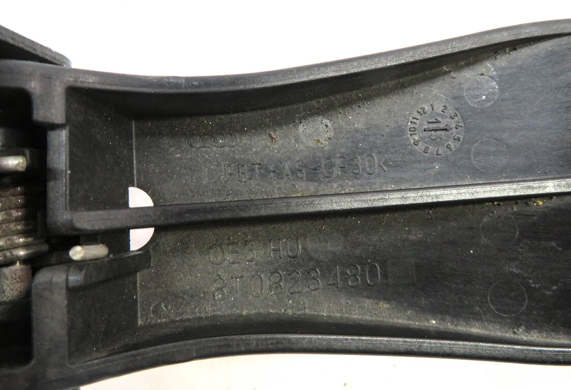 Thumbnail 5: 2014 AUDI S4 (B8 8K) FRONT HOOD SAFETY LATCH CATCH HOOK RELEASE LEVER