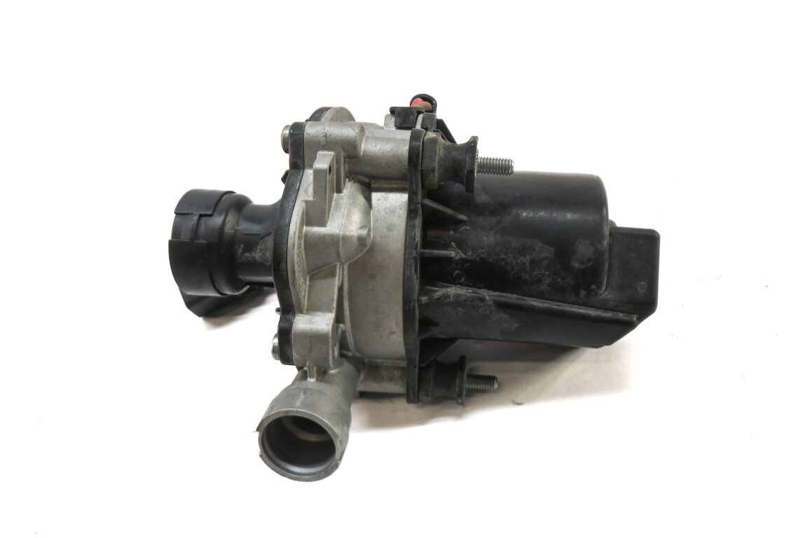 Thumbnail 3: 2013-2017 AUDI S4 S5 S8 (B8 8K 8T D4 4H) 3.0L / 4.0L ENGINE - AIR INJECTION PUMP