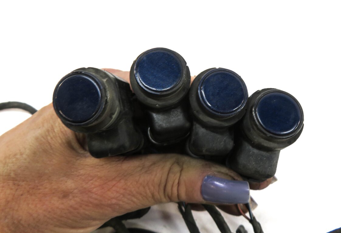 Thumbnail 4: 2014 AUDI S4 (B8 8K) REAR PDC PARK DISTANCE SENSOR SET w/ HARNESS (ESTROIL BLUE)