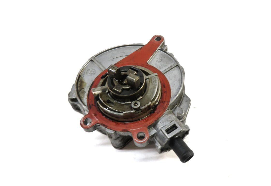 2012-2017 AUDI A6 A7 Q5 S4 S6 RQ5 TOUAREG - 3.0L ENGINE BRAKE VACUUM PUMP