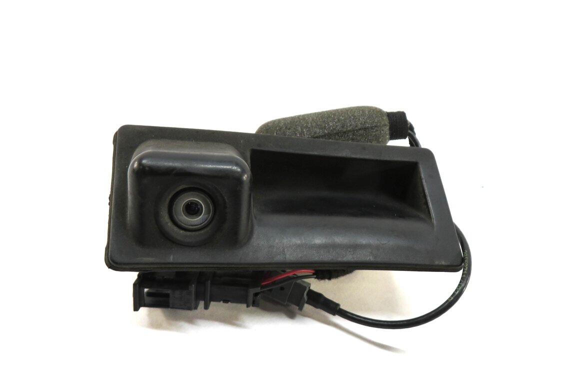 Thumbnail 3: 08-17 AUDI A3 S3 A4 S4 A5 S5 A7 Q5 (B8 8K 8T 8R 8V) REAR TRUNK HANDLE w/ CAMERA