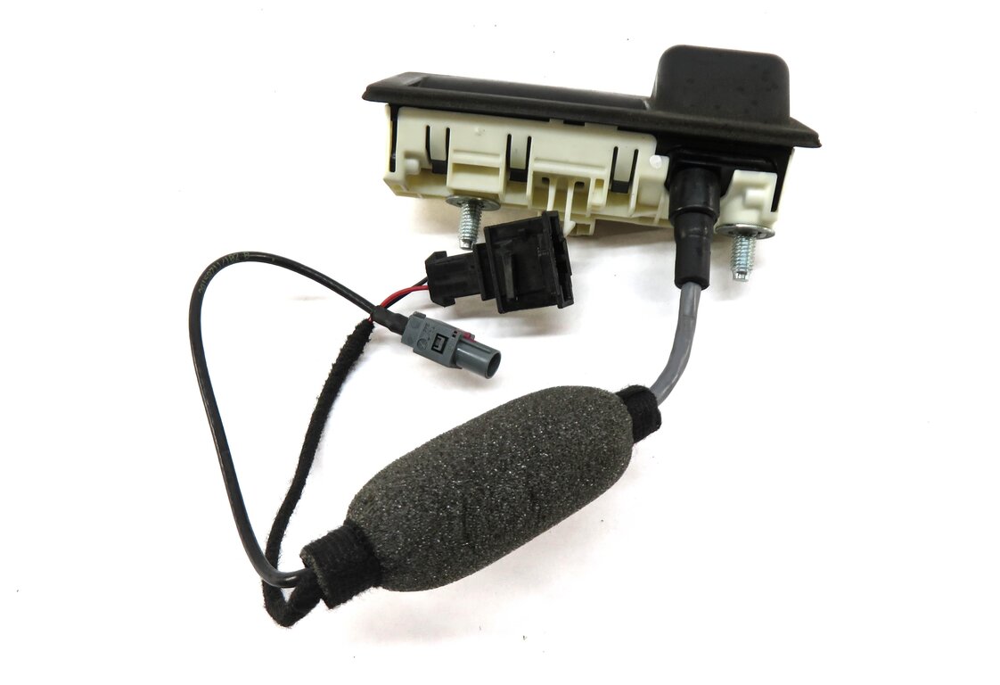 Thumbnail 4: 08-17 AUDI A3 S3 A4 S4 A5 S5 A7 Q5 (B8 8K 8T 8R 8V) REAR TRUNK HANDLE w/ CAMERA