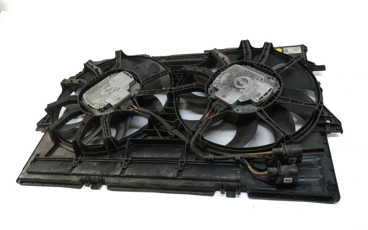 Thumbnail 4: 12-18 AUDI A6 A7 (C7) 3.0L SUPERCHARGED ENGINE - RADIATOR COOLING FAN w/ SHROUD