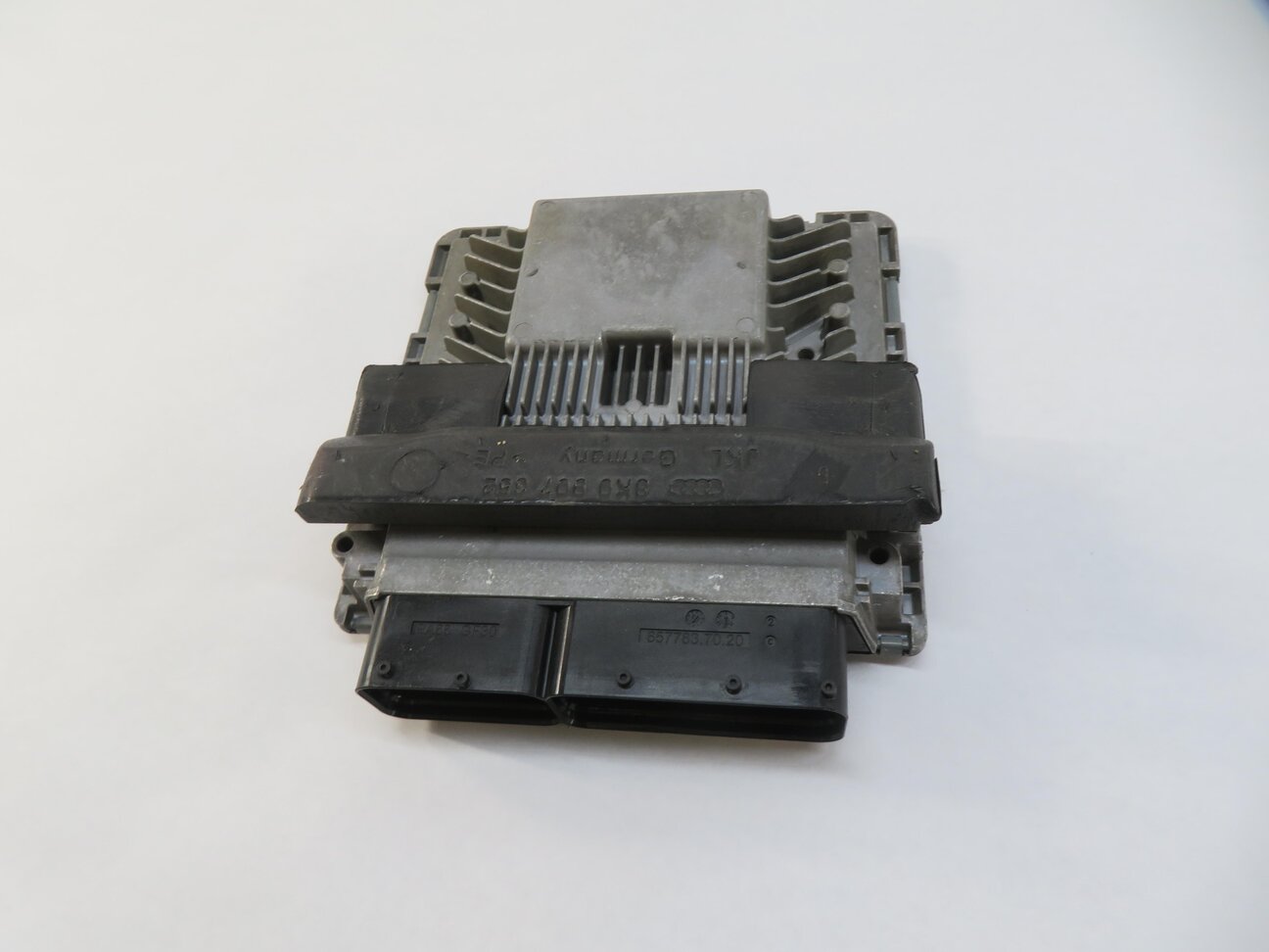 Thumbnail 4: 2014 AUDI S4 (B8 8K) 3.0L CTUB ENGINE ECM BCM GATEWAY IMMOBILIZER MODULE KEY SET