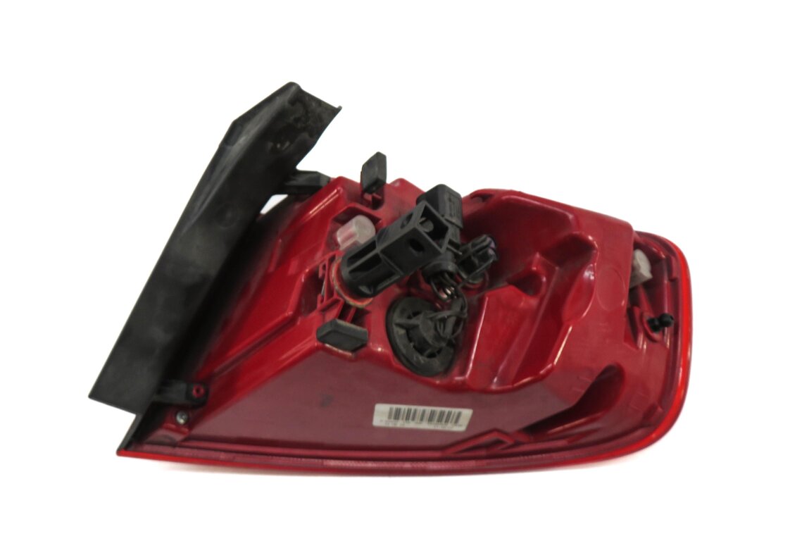Thumbnail 5: 2013-2016 AUDI A4 S4 (B8 8K) LEFT DRIVER OUTER TAILLIGHT BRAKE LIGHT LAMP - LED