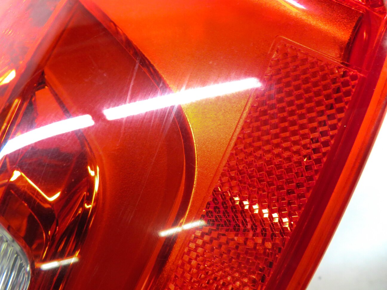 Thumbnail 7: 13-16 AUDI A4 S4 B8 8K REAR RIGHT PASSENGER OUTER TAILLIGHT BRAKE LIGHT LAMP LED