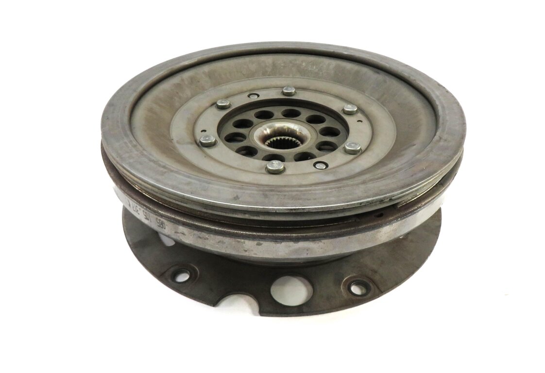 Thumbnail 2: 14-17 AUDI S4 S5 (B8 8K 8T) PWW - DUAL CLUTCH TRANSMISSION DUAL MASS FLYWHEEL