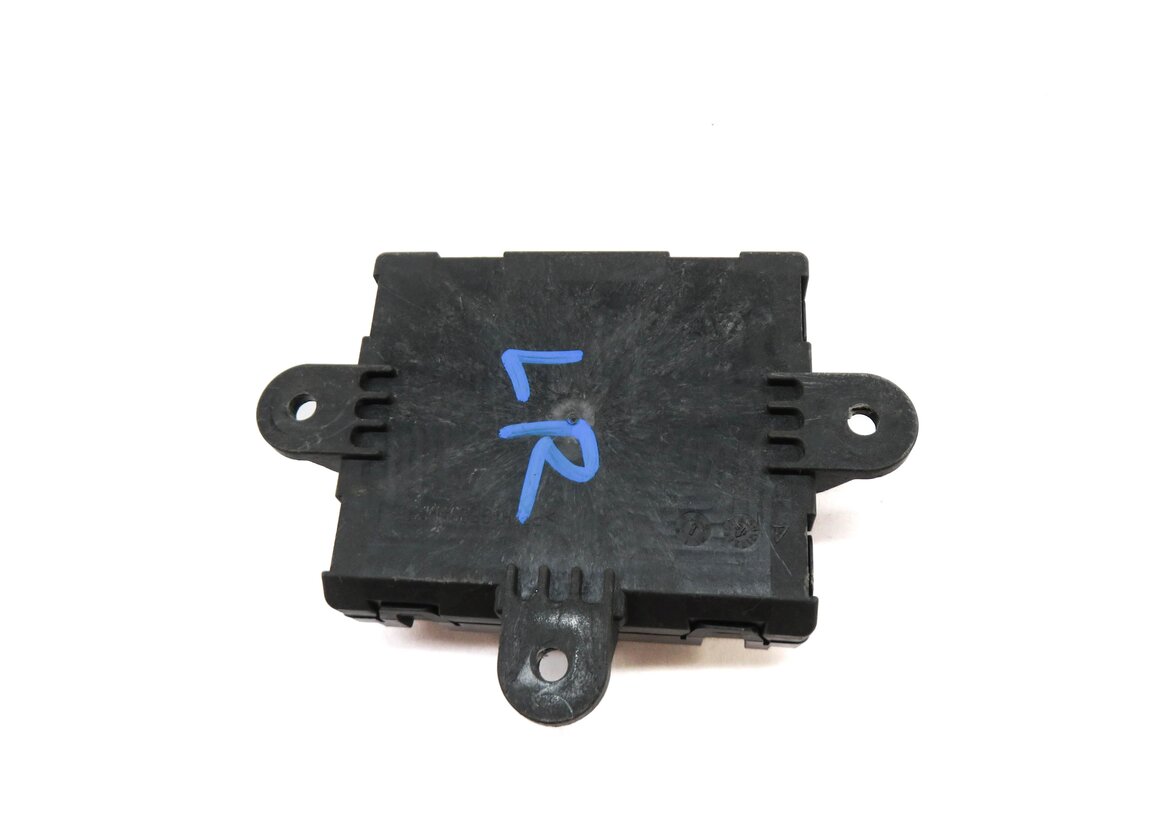 Thumbnail 3: 2015 LAND ROVER DISCOVERY SPORT (L550) LEFT REAR DOOR CONTROL MODULE