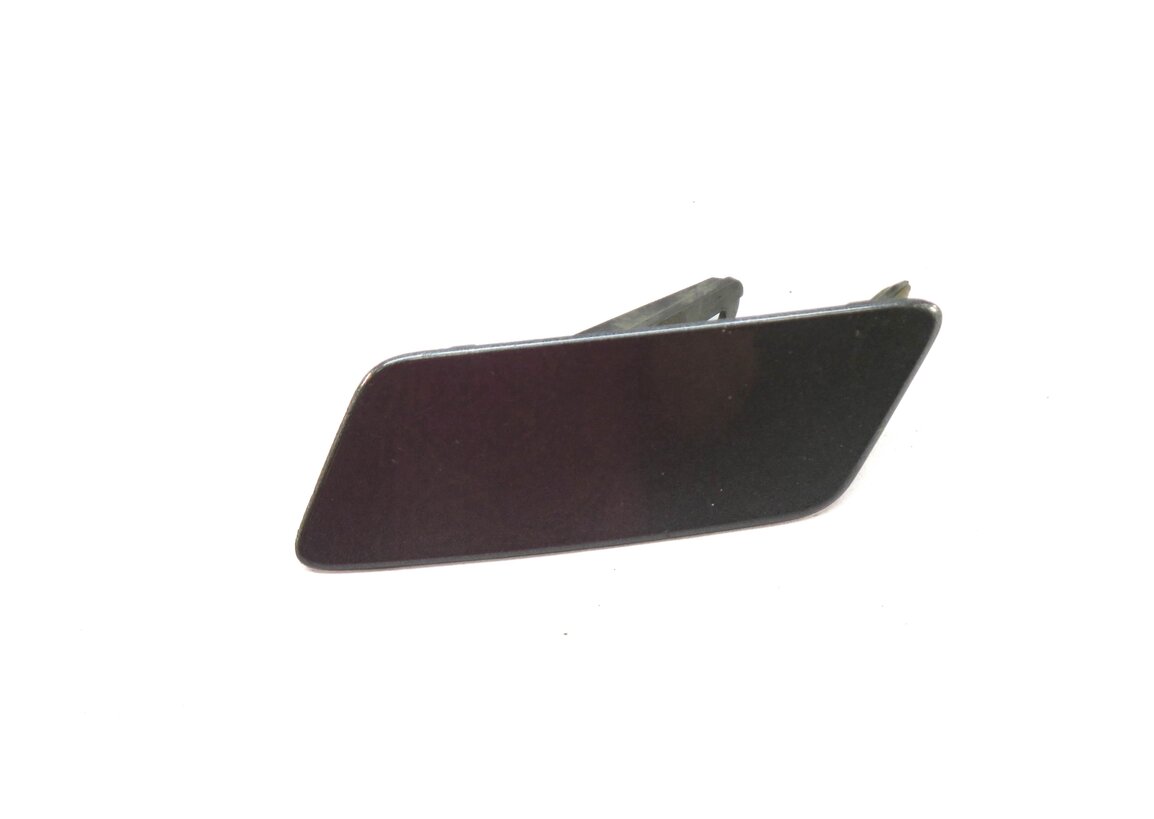 Thumbnail 2: 2015 LAND ROVER DISCOVERY SPORT (L550) LEFT HEADLIGHT WASHER COVER TRIM (GRAY)