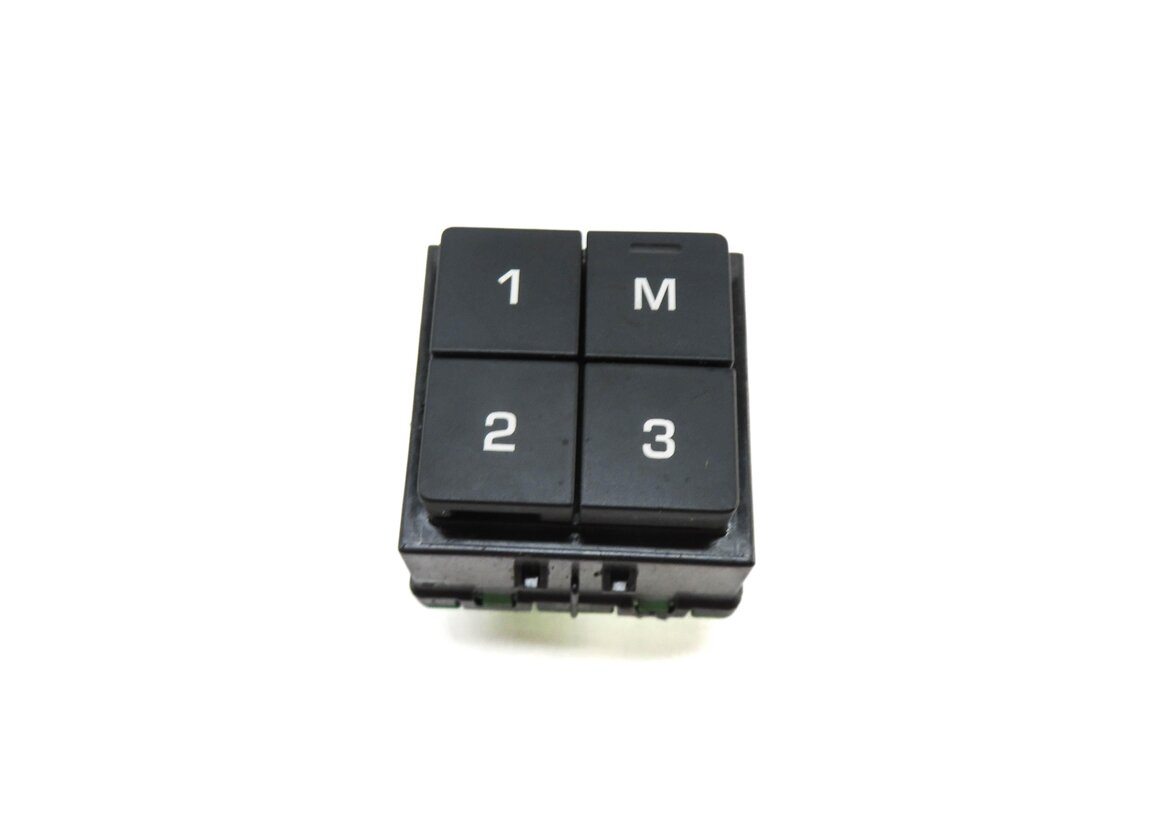 Thumbnail 2: 2015 LAND ROVER DISCOVERY SPORT (L550) RIGHT FRONT PASSENGER MEMORY SEAT SWITCH