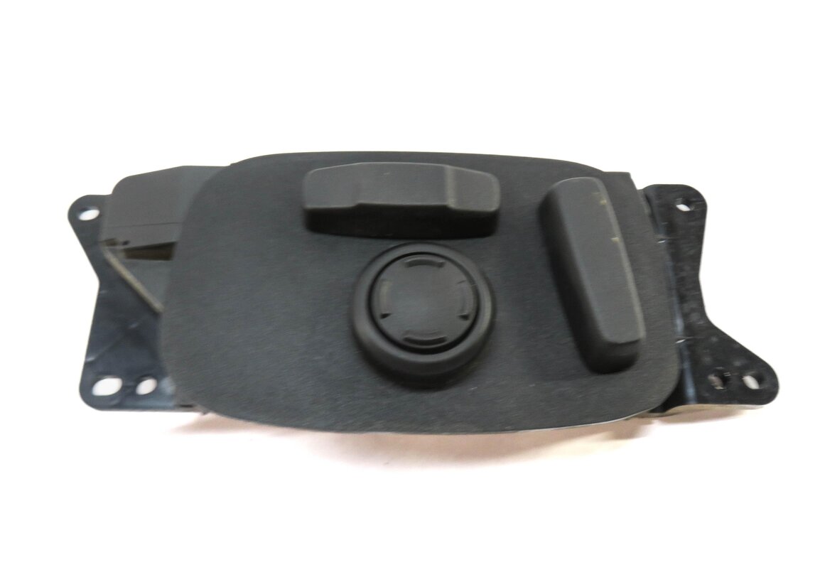 Thumbnail 3: 2015 LAND ROVER DISCOVERY SPORT (L550) RIGHT FRONT PASSENGER SEAT ADJUST SWTICH