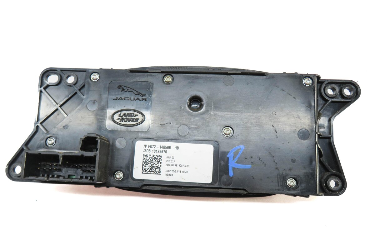 Thumbnail 4: 2015 LAND ROVER DISCOVERY SPORT (L550) RIGHT FRONT PASSENGER SEAT ADJUST SWTICH