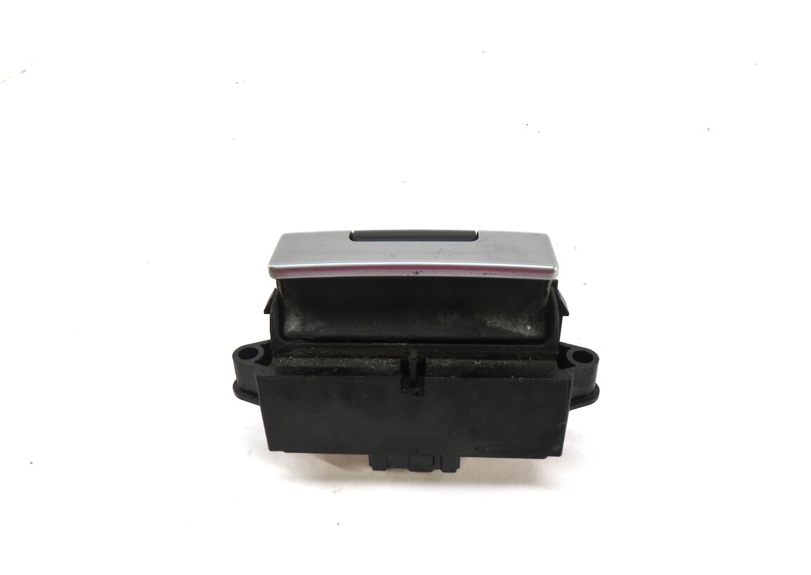Thumbnail 3: 2015 LAND ROVER DISCOVERY SPORT (L550) PARKING BRAKE SWITCH BUTTON