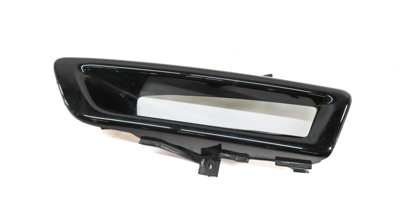 Thumbnail 2: 2015 LAND ROVER DISCOVERY SPORT (L550) LEFT DRIVER FOGLIGHT FOG LIGHT TRIM