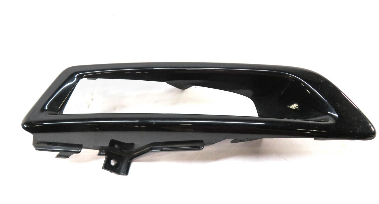 Thumbnail 3: 2015 LAND ROVER DISCOVERY SPORT (L550) LEFT DRIVER FOGLIGHT FOG LIGHT TRIM