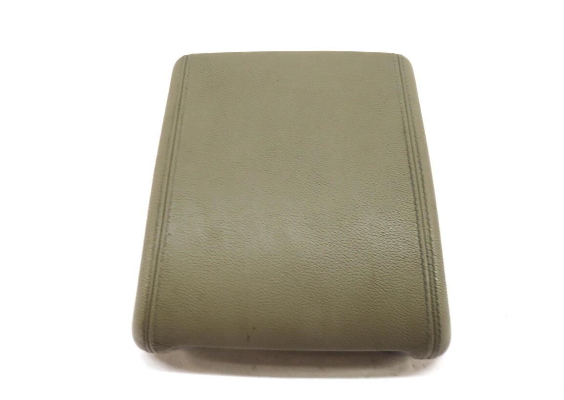 Thumbnail 2: 2015-2019 DISCOVERY SPORT (L550) FRONT CENTER CONSOLE ARMREST LID (BEIGE)