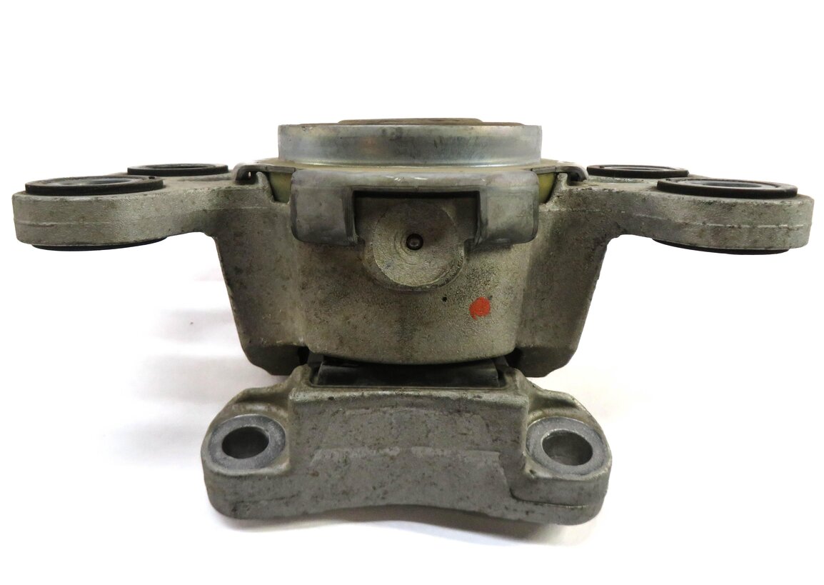Thumbnail 3: 2015 LAND ROVER DISCOVERY SPORT (L550) 2.0L TRANSMISSION MOUNT MOUNTING BRACKET