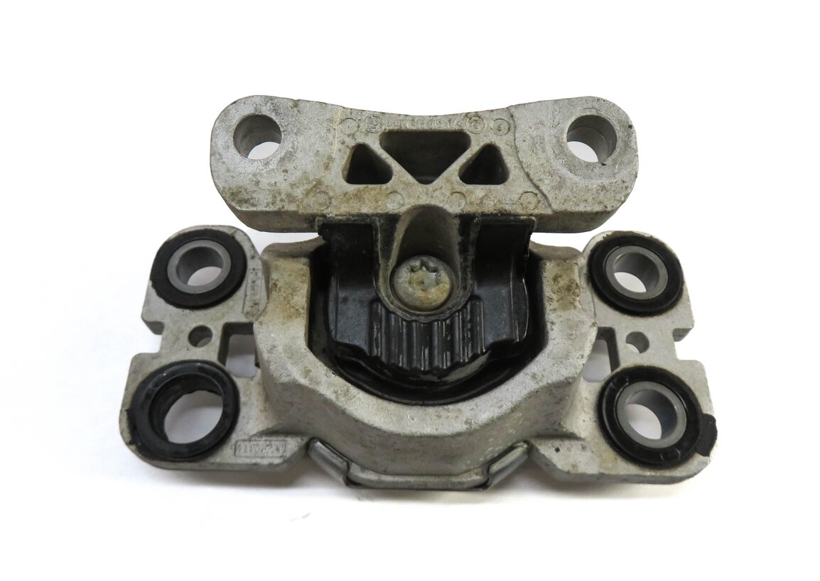 Thumbnail 4: 2015 LAND ROVER DISCOVERY SPORT (L550) 2.0L TRANSMISSION MOUNT MOUNTING BRACKET