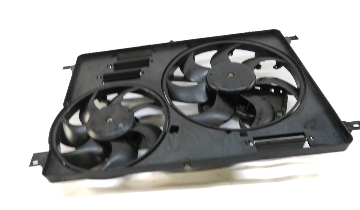 12-17 LR2 DISCOVERY SPORT RANGE ROVER EVOQUE (L538 L550) RADIATOR COOLING FAN