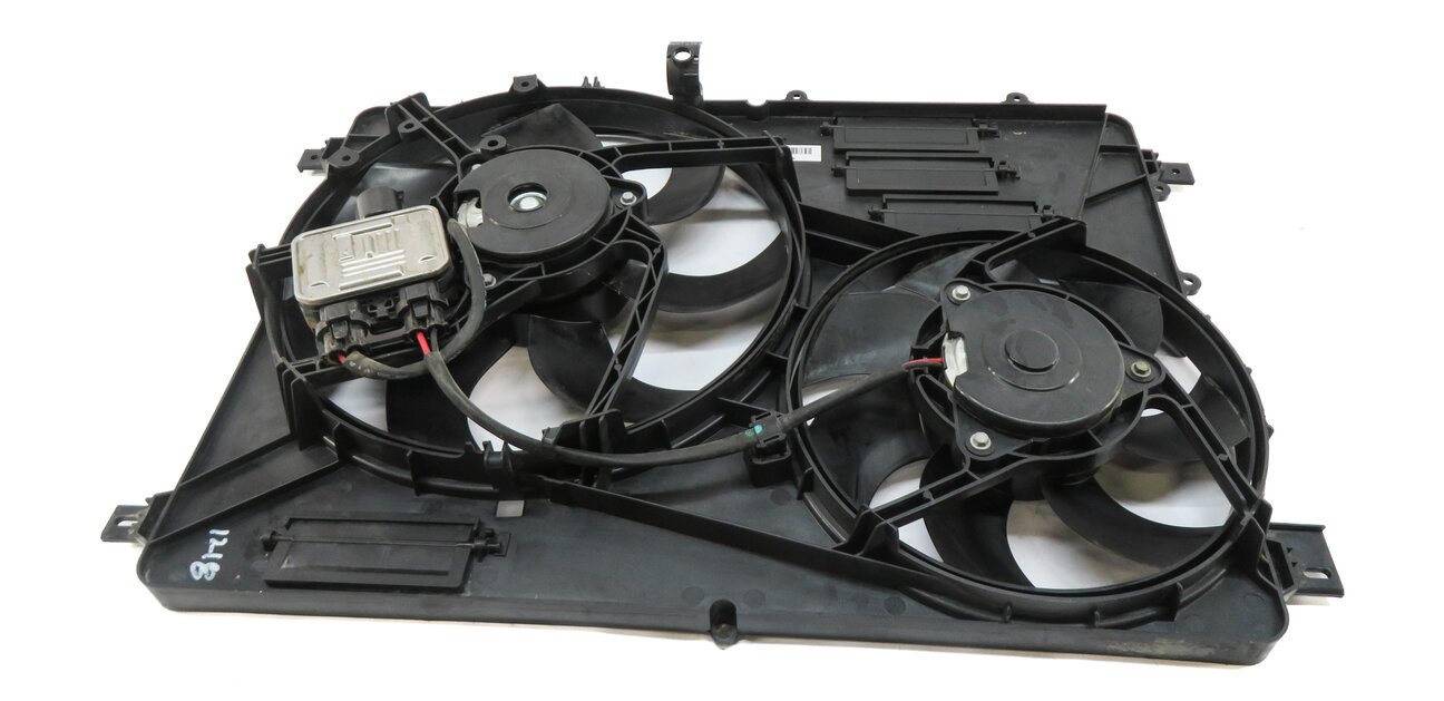 Thumbnail 4: 12-17 LR2 DISCOVERY SPORT RANGE ROVER EVOQUE (L538 L550) RADIATOR COOLING FAN