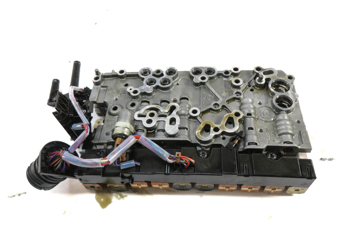 Thumbnail 3: 2014-2017 RANGE ROVER EVOQUE DISCOVERY SPORT (L538 L550) TRANSMISSION VALVE BODY