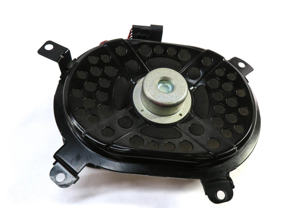 Thumbnail 4: 2015 LAND ROVER DISCOVERY SPORT (L550) STEREO SUB SUBWOOFER TWEETER SPEAKER SET