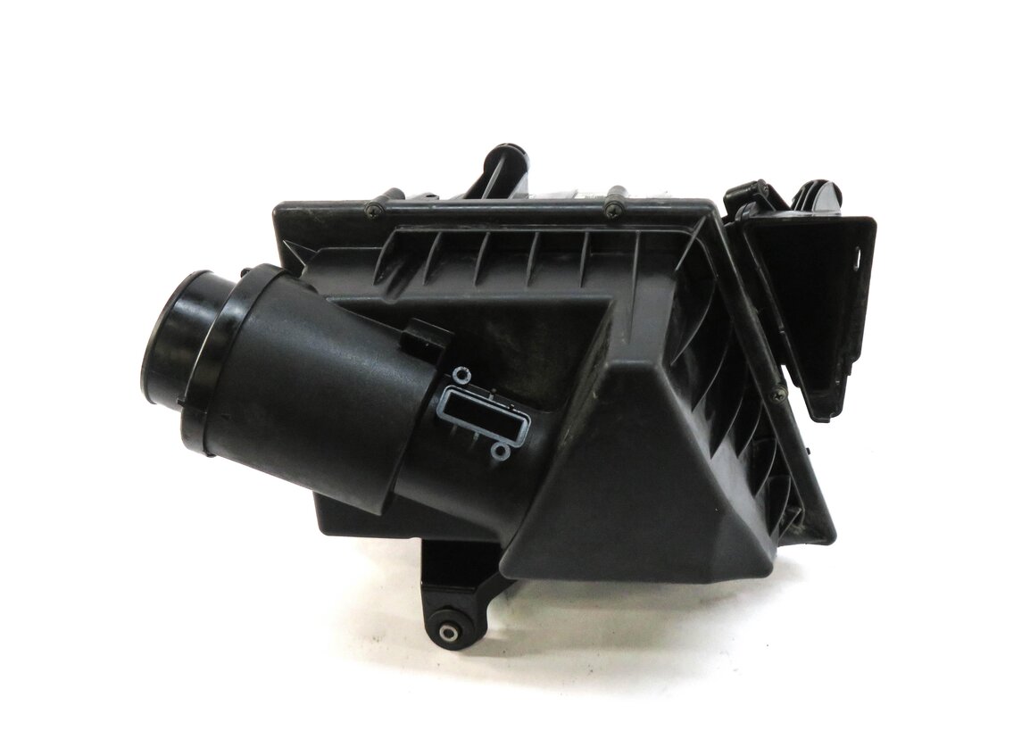 Thumbnail 4: 2015-2017 RANGE ROVER EVOQUE DISCOVERY SPORT (L538 L550) AIR FILTER BOX HOUSING