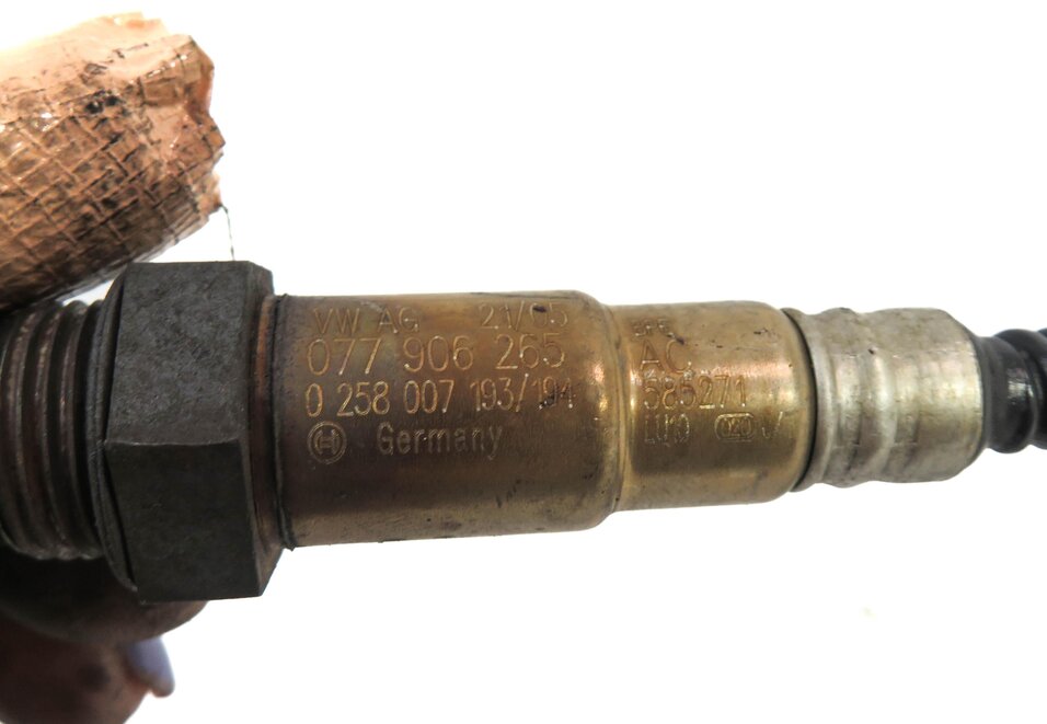Thumbnail 7: 2006 AUDI A8 (D3) 4.2L PRE / POST CAT O2 OXYGEN LAMBDA PROBE SENSOR SET-2