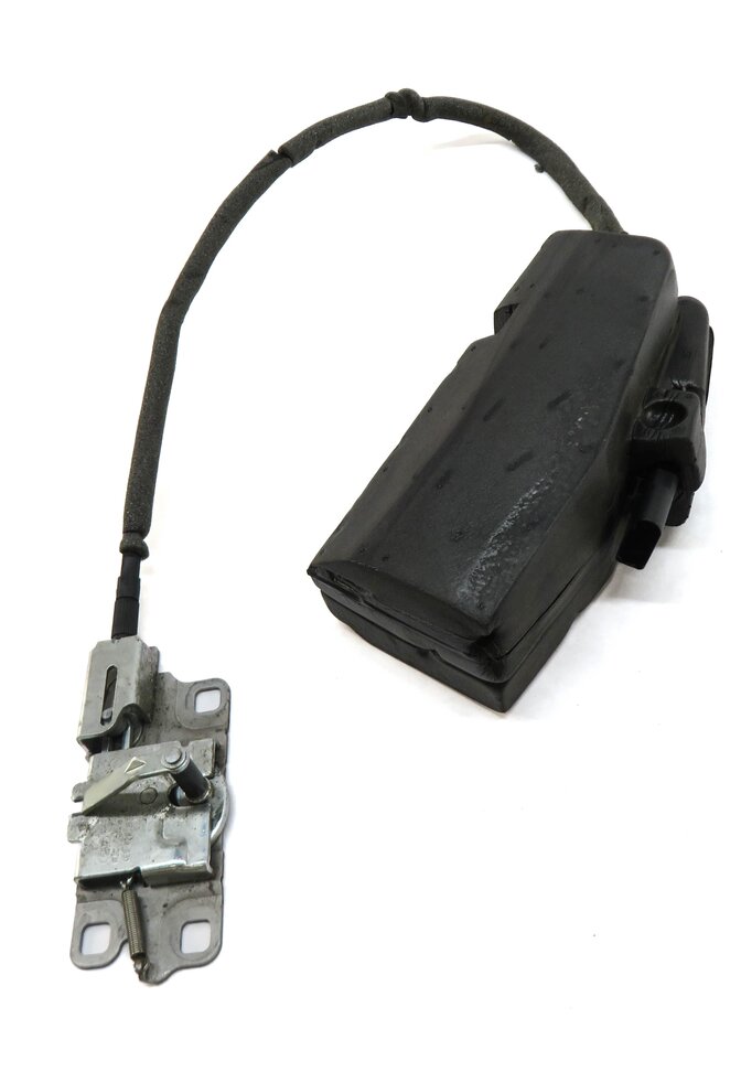 Thumbnail 2: 2006 AUDI A8 (D3) REAR TRUNK LOCK LATCH ACTUATOR w/ CABLE