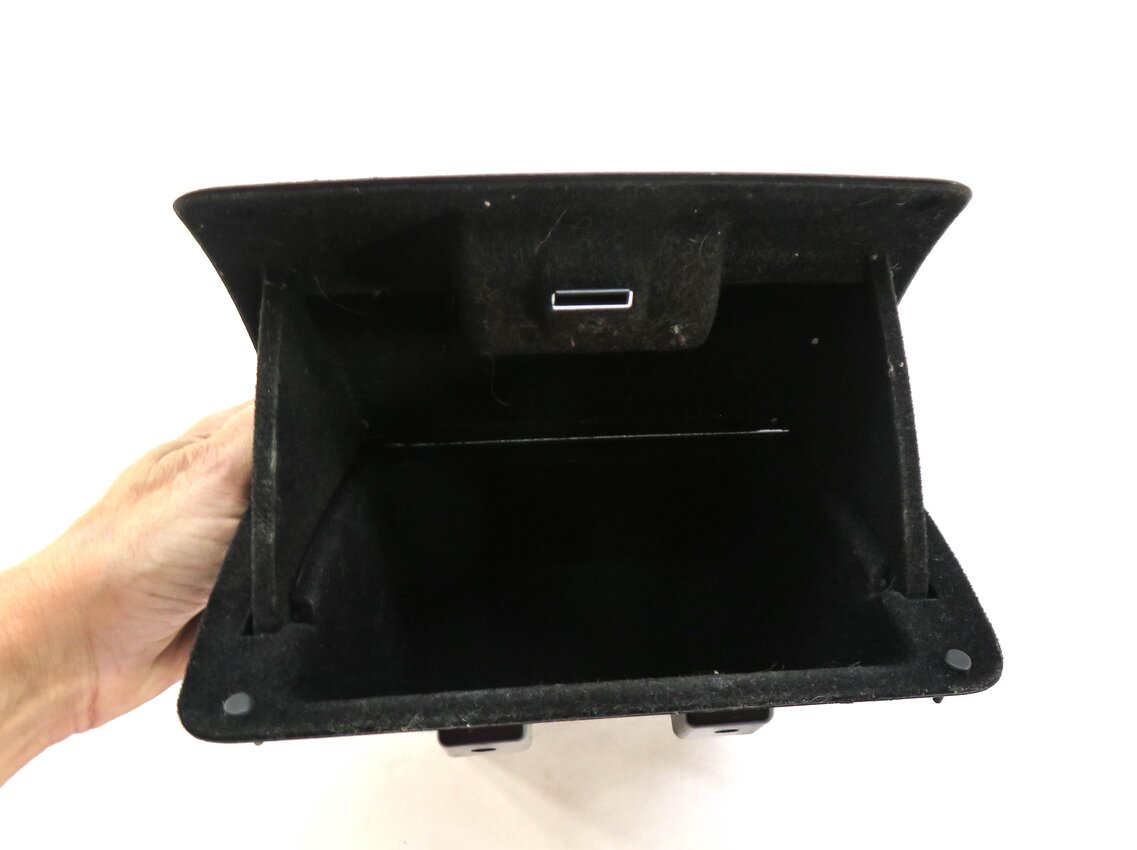 Thumbnail 5: 2011 BMW X3 (F25) LEFT FRONT DRIVER DASH STORAGE COMPARTMENT BOX (BLACK)