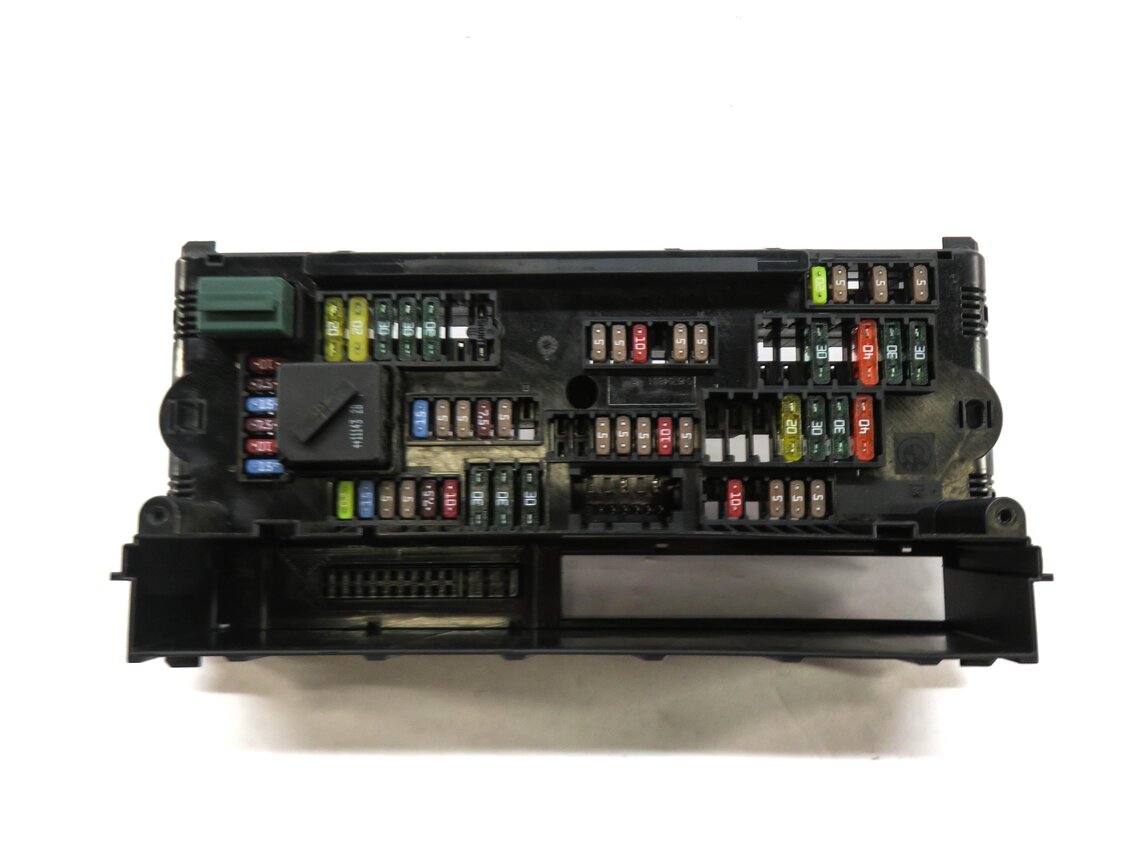 Thumbnail 2: 2011 BMW X3 (F25) FRONT POWER DISTRIBUTION FUSE BOX