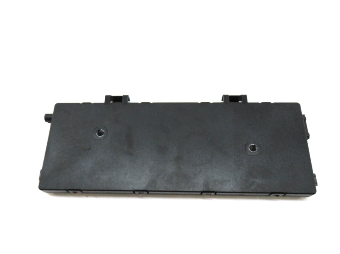 Thumbnail 3: 2011 BMW X3 (F25) RADIO STEREO DIVERSITY ANTENNA AMP AMPLIFIER
