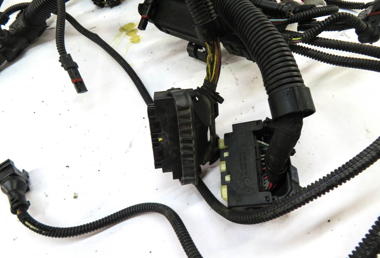 Thumbnail 5: 2011 BMW X3 (F25) 3.0L N52 ENGINE WIRE WIRING HARNESS LOOM